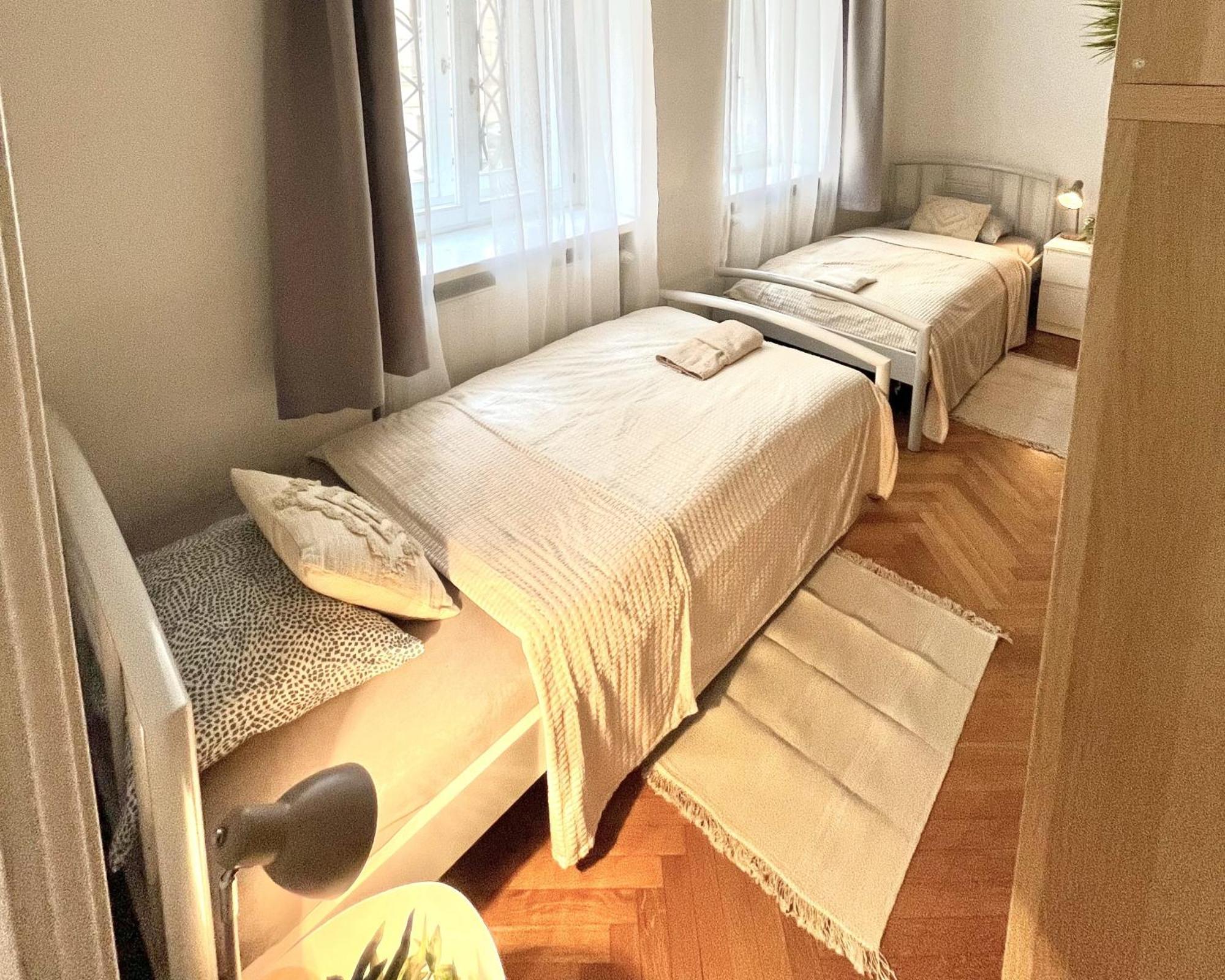 Apartment Mia - Old Town, Ac Bratislava Eksteriør billede